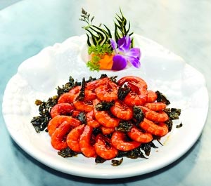 铁观音爆鲜虾,以茶制作的菜很吸引人 铁观音爆鲜虾,以茶制作的菜很吸引人